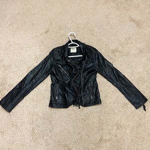 Abercrombie & Fitch black leather jacket - Size S